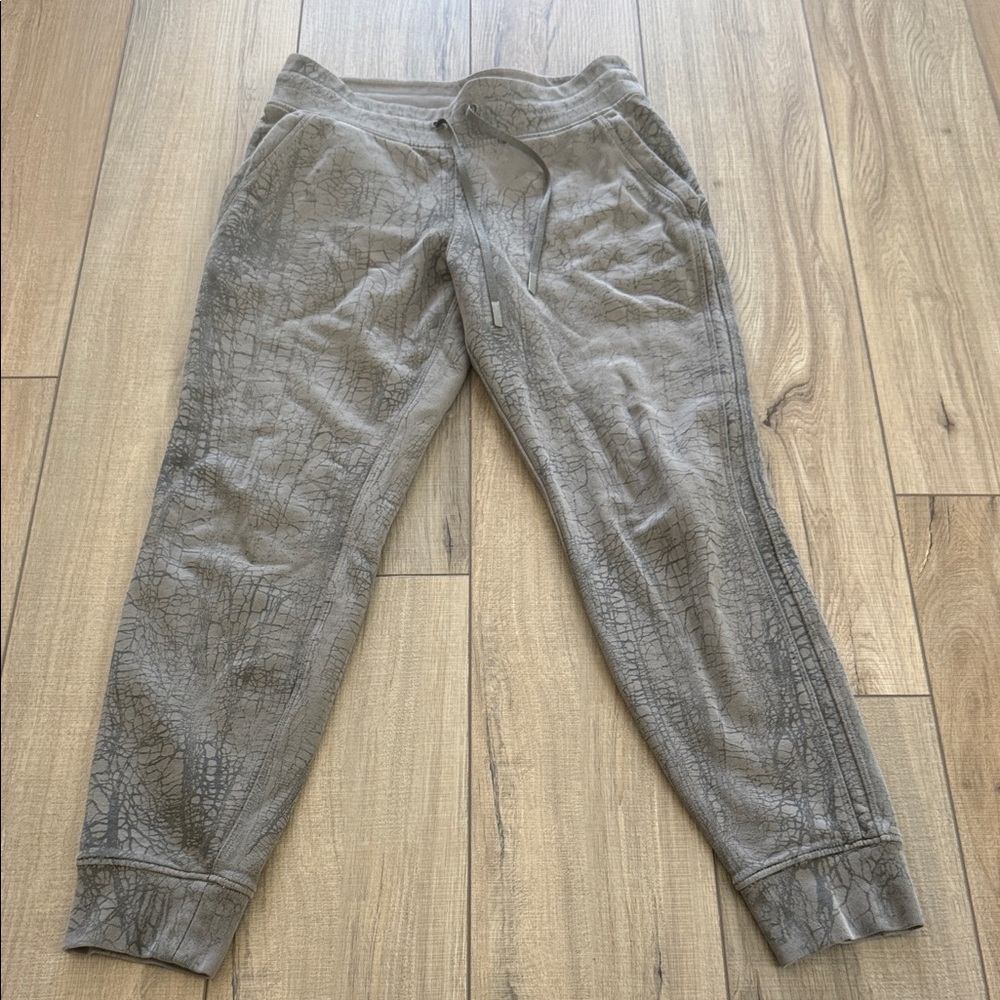 lululemon athletica Cotton Joggers in Taupe Gray